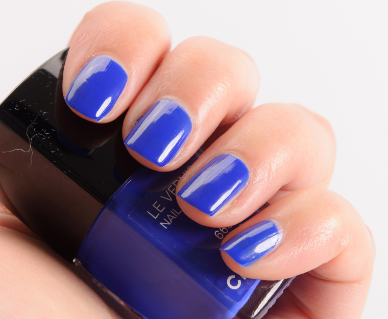 Chanel Vibrato Le Vernis Nail Colour