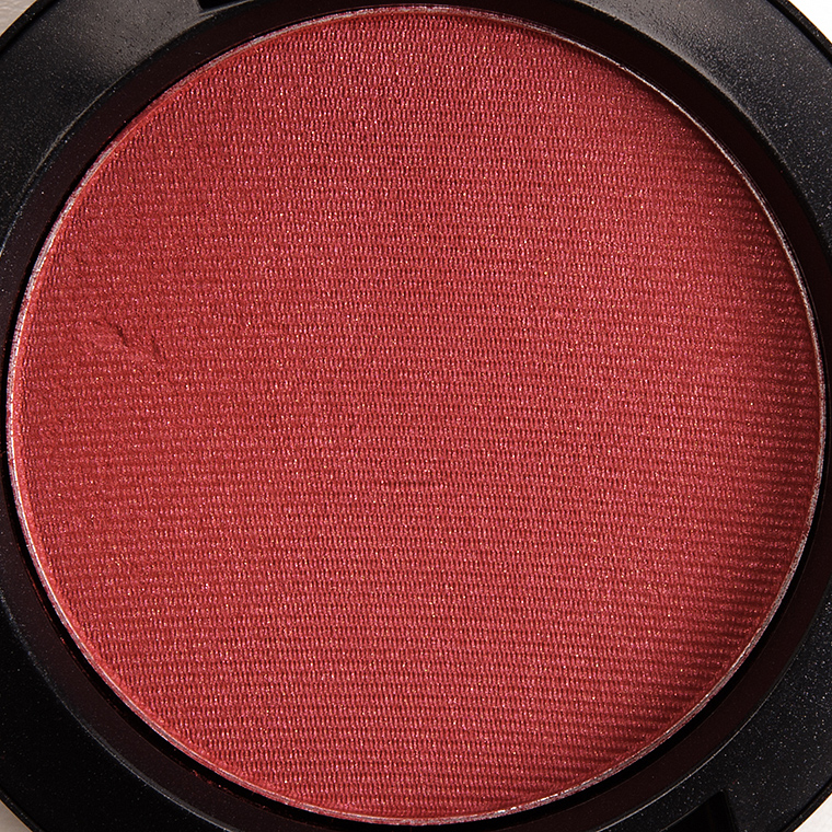 MAC A Little Lusty Blush