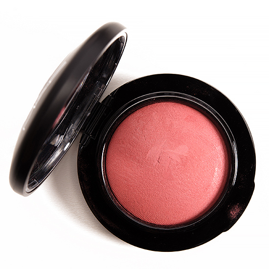 MAC Mineralize Blush Gleeful