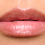 MAC Pale Moon Guo Pei Cremesheen Glass
