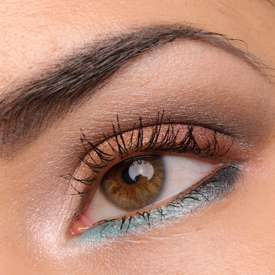 Make Up For Ever Holiday 2015 15 Artist Shadow Palette
