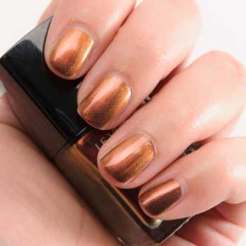 Chanel Troublante (675) Le Vernis Nail Colour