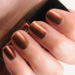 Chanel Troublante (675) Le Vernis Nail Colour