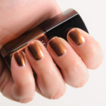 Chanel Troublante (675) Le Vernis Nail Colour