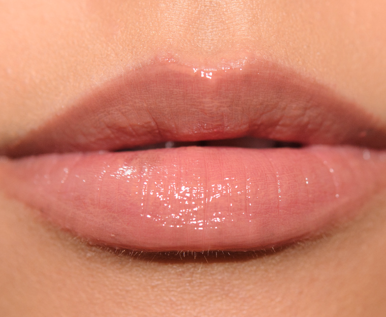 MAC Keep It Light Huggable Glass