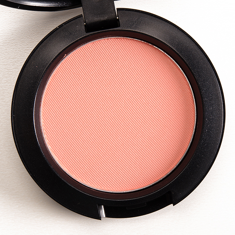 MAC Spellbinder Blush