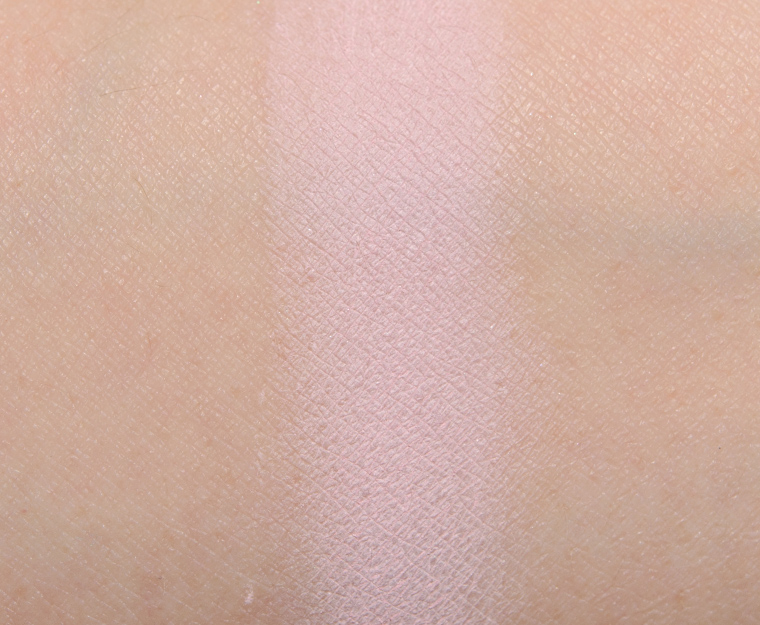 MAC Flounce Eyeshadow