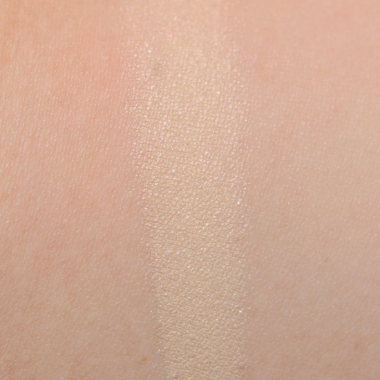 MAC Glamour Light Eyeshadow