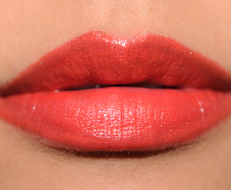 Chanel Article (204) Rouge Coco Stylo