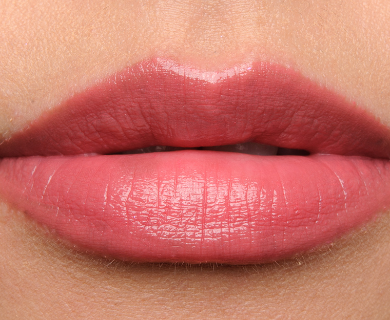 Chanel Lettre (216) Rouge Coco Stylo