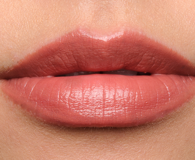 Chanel Script (218) Rouge Coco Stylo