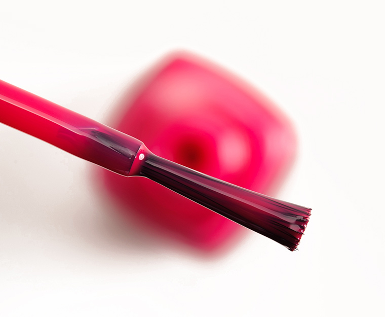 Chanel Camelia Le Vernis