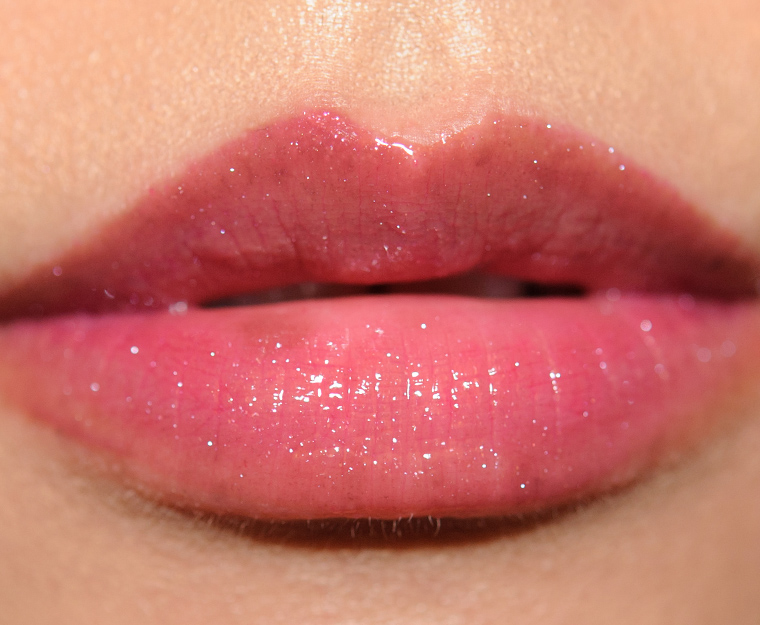 <p class="text-center">Dior Diorosphere (996) Dior Addict Ultra-Gloss (2016)</p>