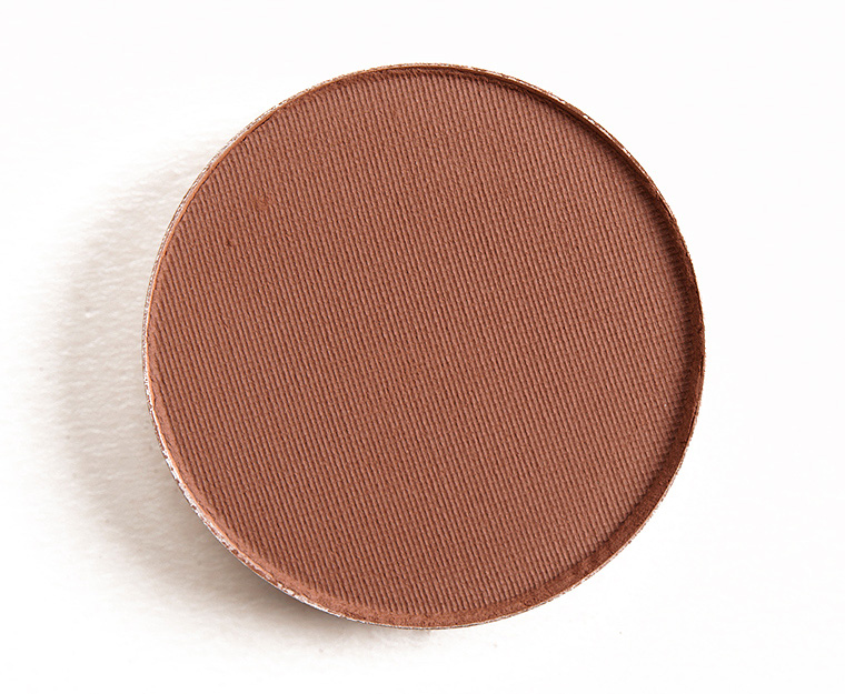 <p class="text-center">MAC Corduroy Eyeshadow</p>