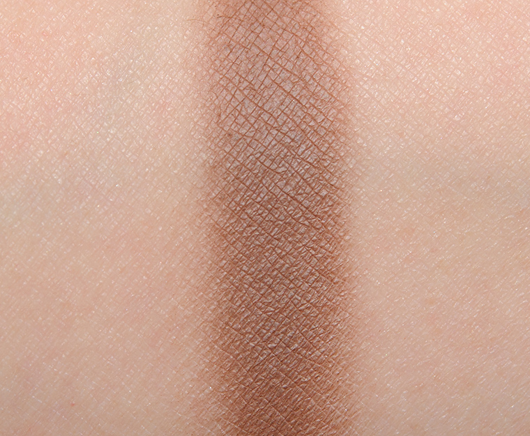<p class="text-center">MAC Corduroy Eyeshadow</p>