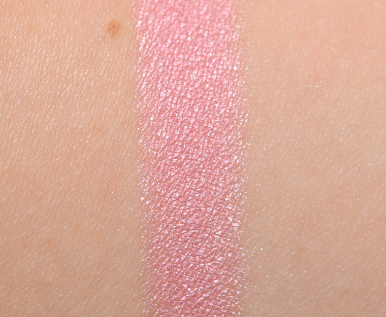 <p class="text-center">MAC Da Bling Eyeshadow</p>
