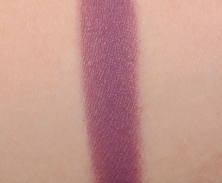 <p class="text-center">MAC Fig. 1 Eyeshadow</p>