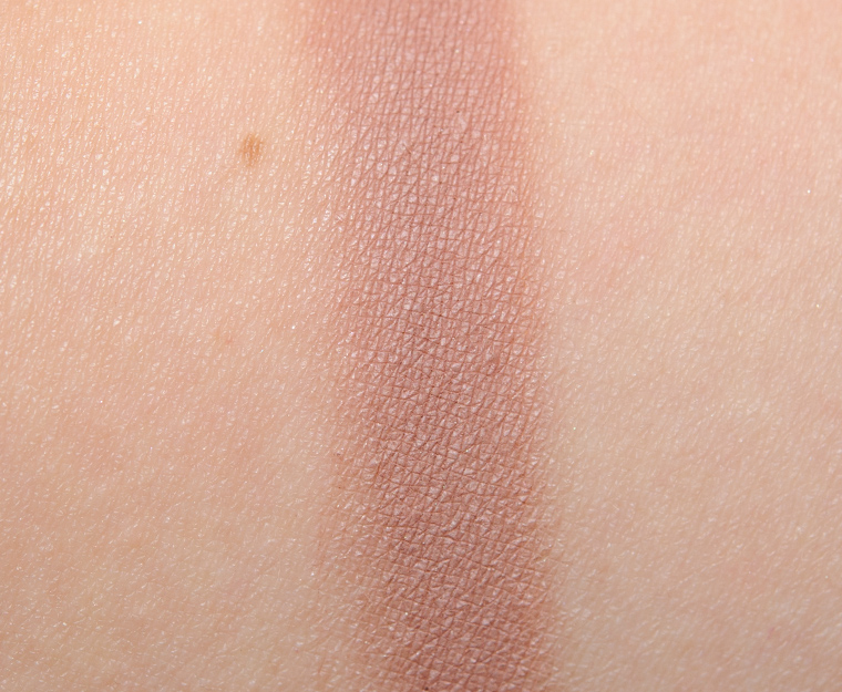<p class="text-center">MAC Haux Eyeshadow</p>