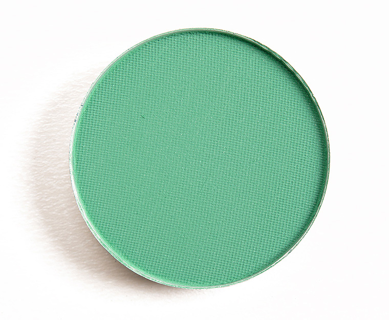<p class="text-center">MAC Kelly Eyeshadow</p>