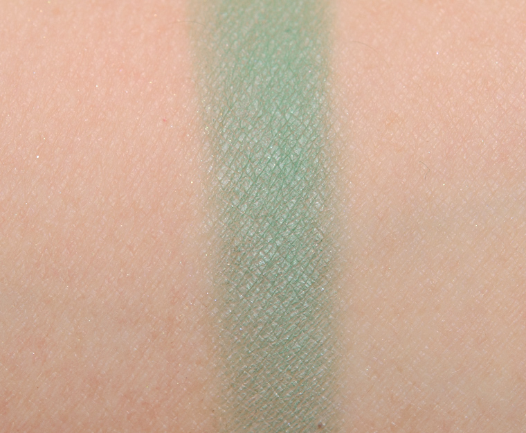 <p class="text-center">MAC Kelly Eyeshadow</p>