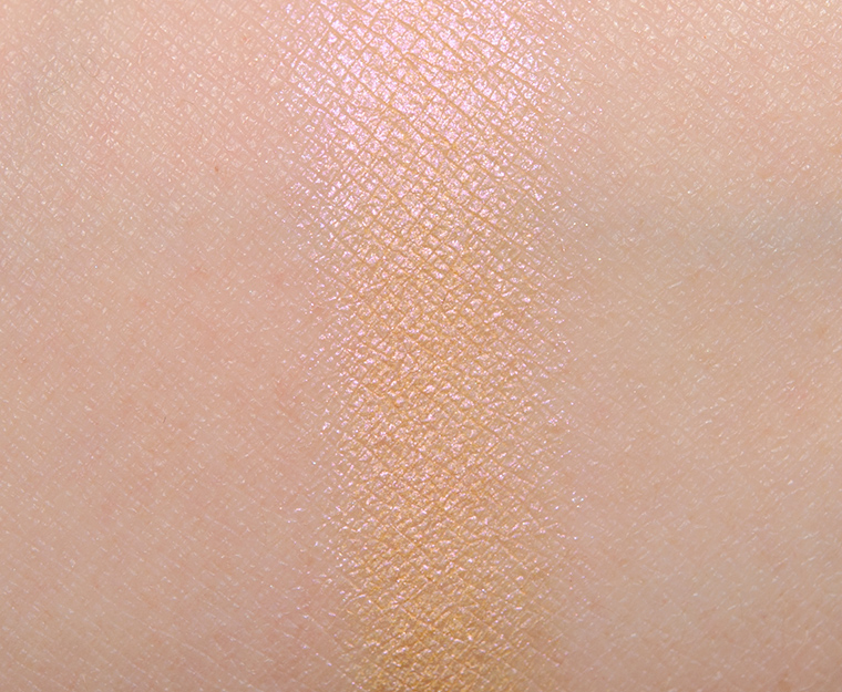 <p class="text-center">MAC Motif Eyeshadow</p>