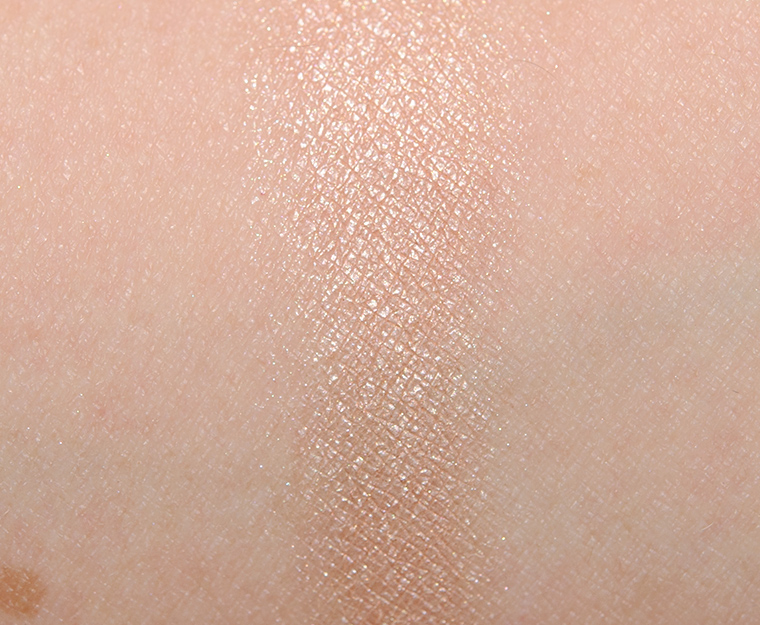 <p class="text-center">MAC Naked Lunch Eyeshadow</p>