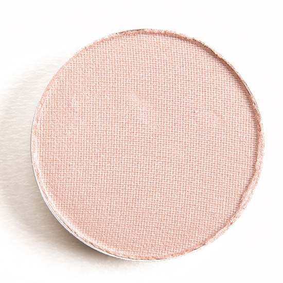 MAC Eyeshadow Phloof!