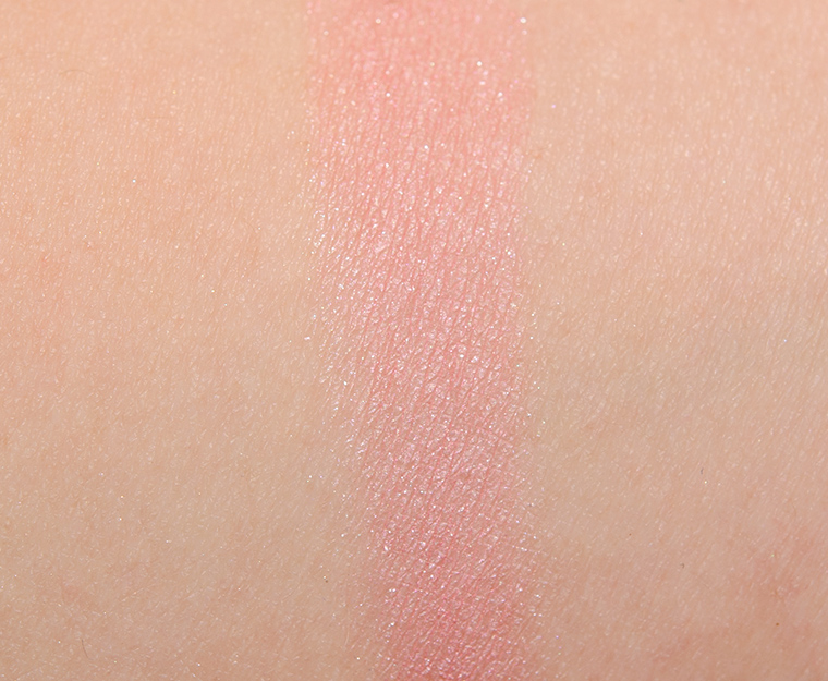 <p class="text-center">MAC Pink Venus Eyeshadow</p>