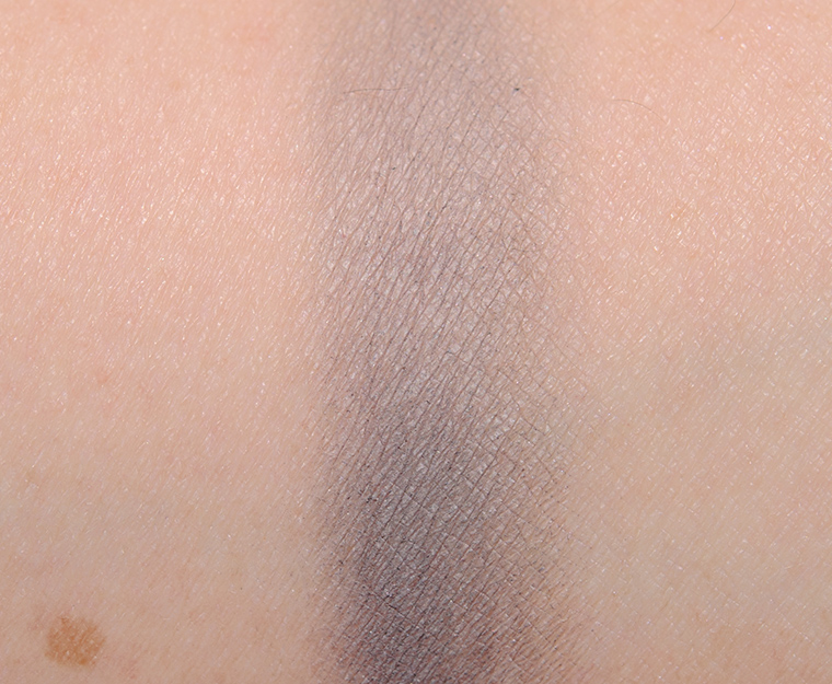 <p class="text-center">MAC Scene Eyeshadow</p>