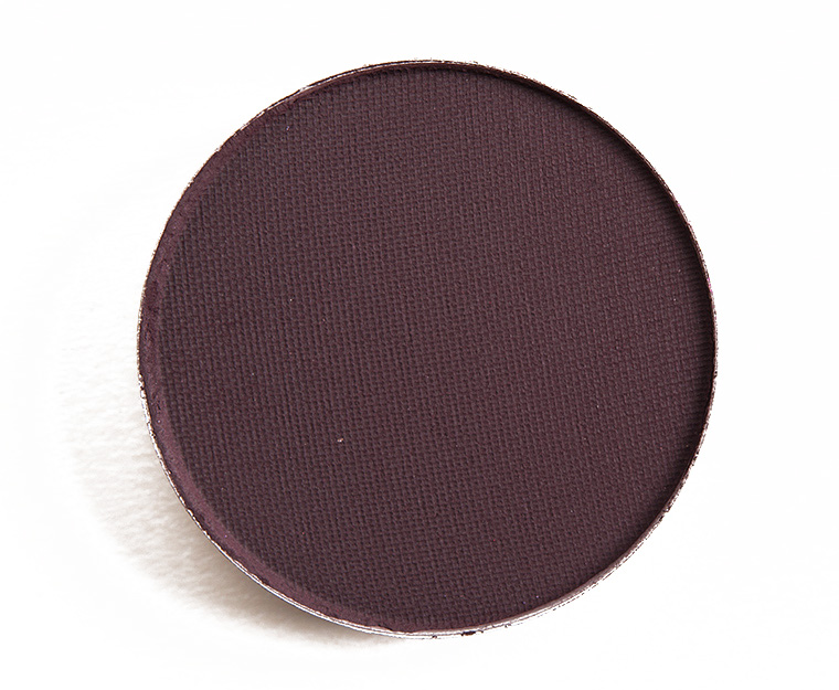 <p class="text-center">MAC Shadowy Lady Eyeshadow</p>