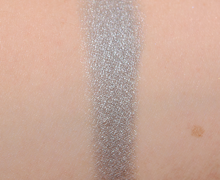 <p class="text-center">MAC Silver Ring Eyeshadow</p>