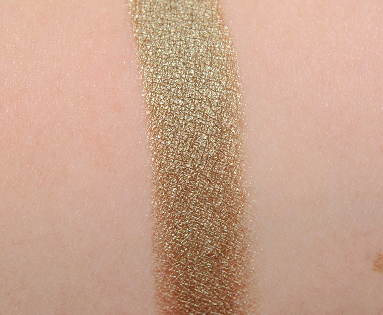 <p class="text-center">MAC Sumptuous Olive Eyeshadow</p>