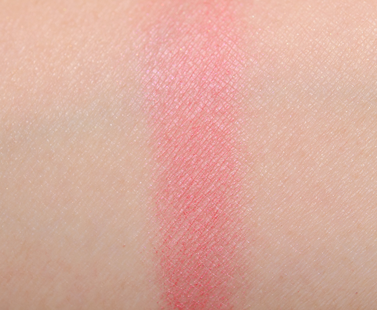 <p class="text-center">MAC Sushi Flower Eyeshadow</p>
