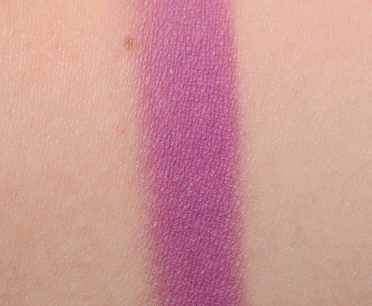 <p class="text-center">MAC Vibrant Grape Eyeshadow</p>