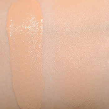 Tarte Rainforest of the Sea Water Foundation Broad Spectrum SPF 15 27B Light-Medium Beige