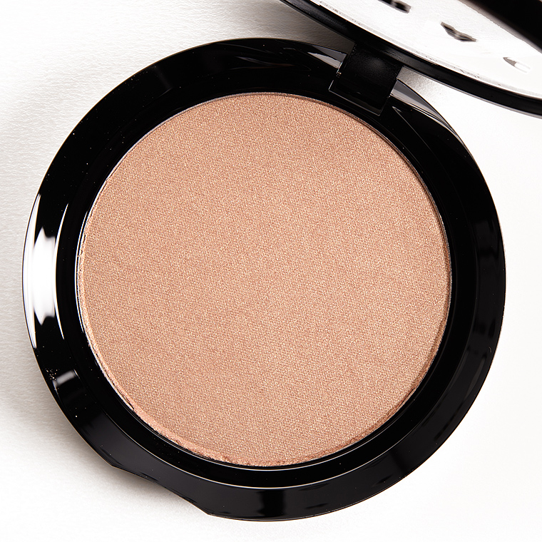 LORAC Twilight Light Source Illuminating Highlighter