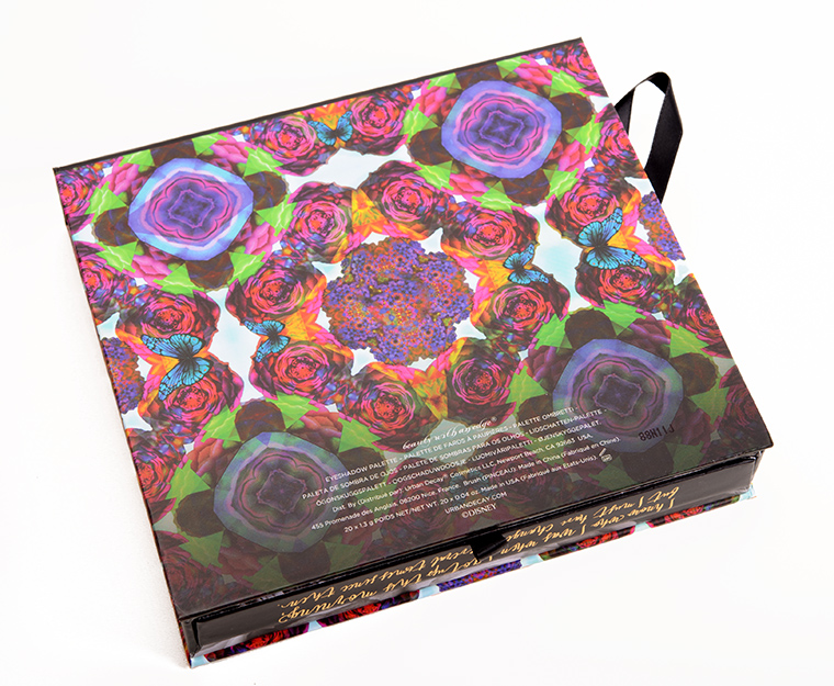 Urban Decay Alice Through the Looking Glass Eyeshadow Palette