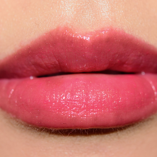 MAC Cantonese Carnation Huggable Lipcolour
