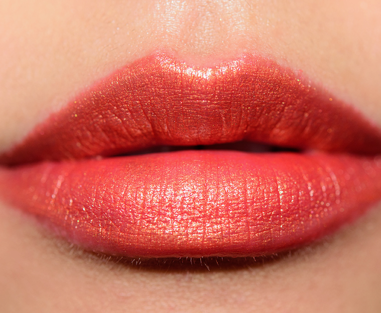<p class="text-center">MAC CB96 Lipstick</p>