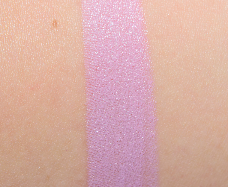 <p class="text-center">MAC Courting Seduction Lipstick</p>