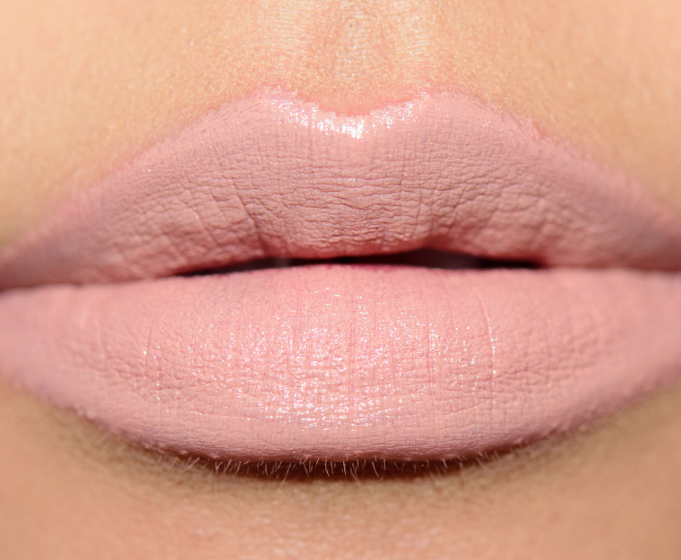 <p class="text-center">MAC Fleshpot Lipstick</p>