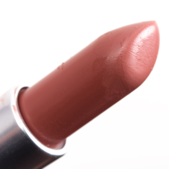 MAC Lipstick Hug Me