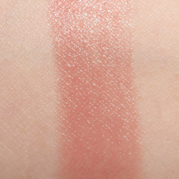 MAC Hug Me Lipstick