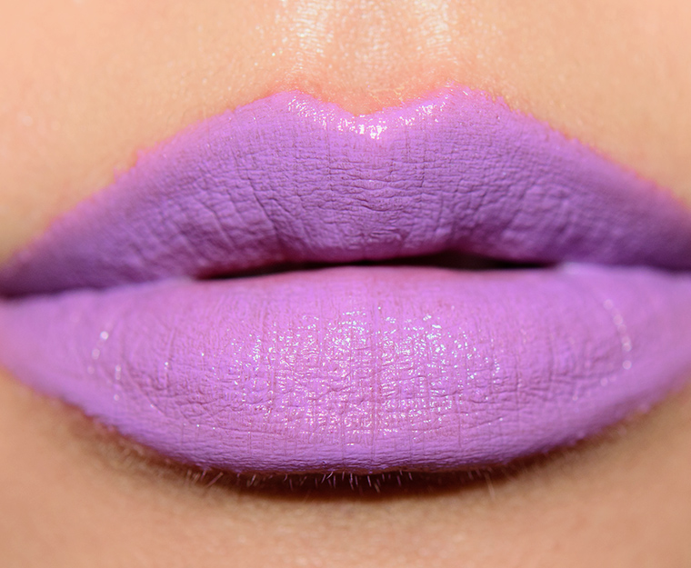 <p class="text-center">MAC Lured In Lipstick</p>