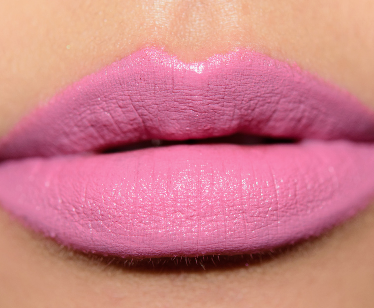 <p class="text-center">MAC Snob Lipstick</p>