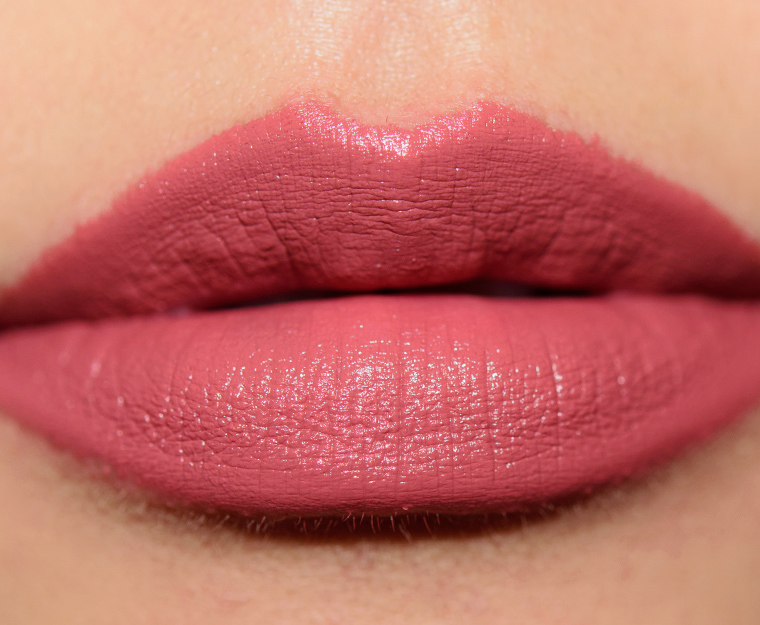 <p class="text-center">MAC Twig Lipstick</p>