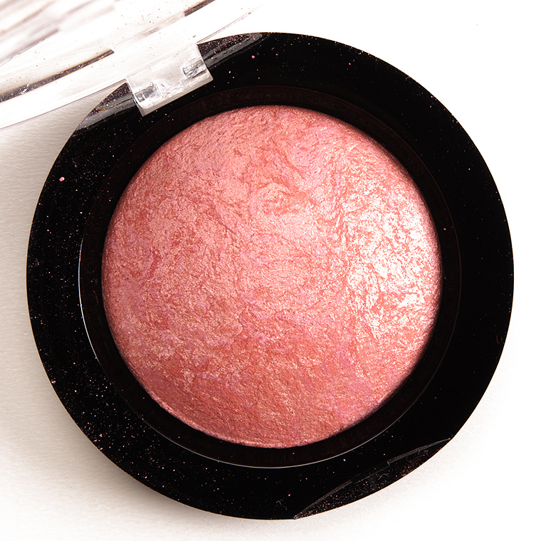 Makeup Revolution Make Love Instead Baked Blusher