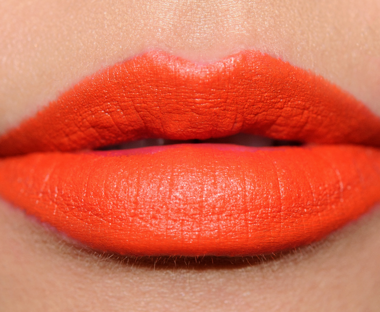 <p class="text-center">Urban Decay Crash Vice Lipstick</p>