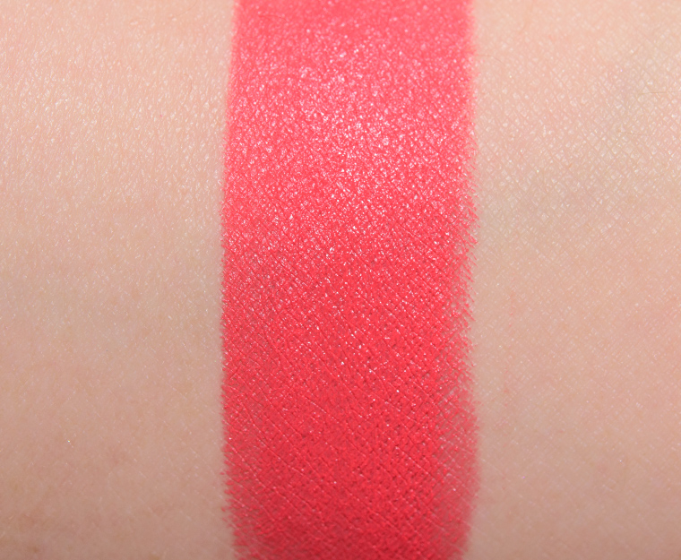 <p class="text-center">MAC Ablaze Lipstick</p>
