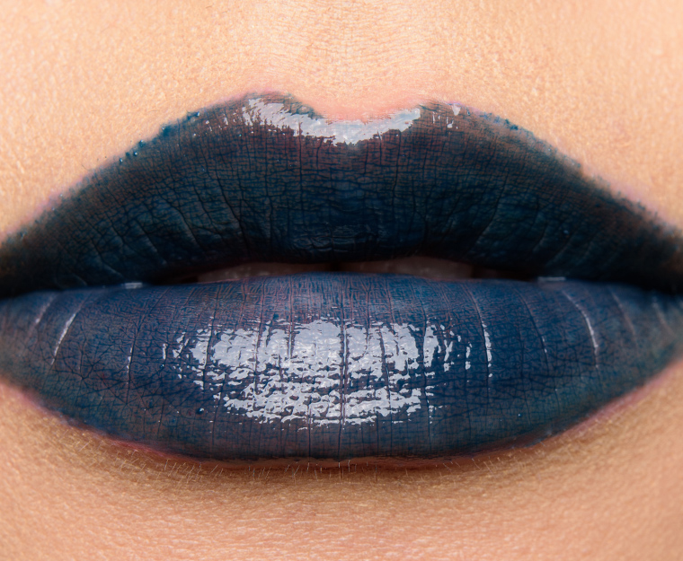 MAC Acting on Impulse Vamplify Lipgloss
